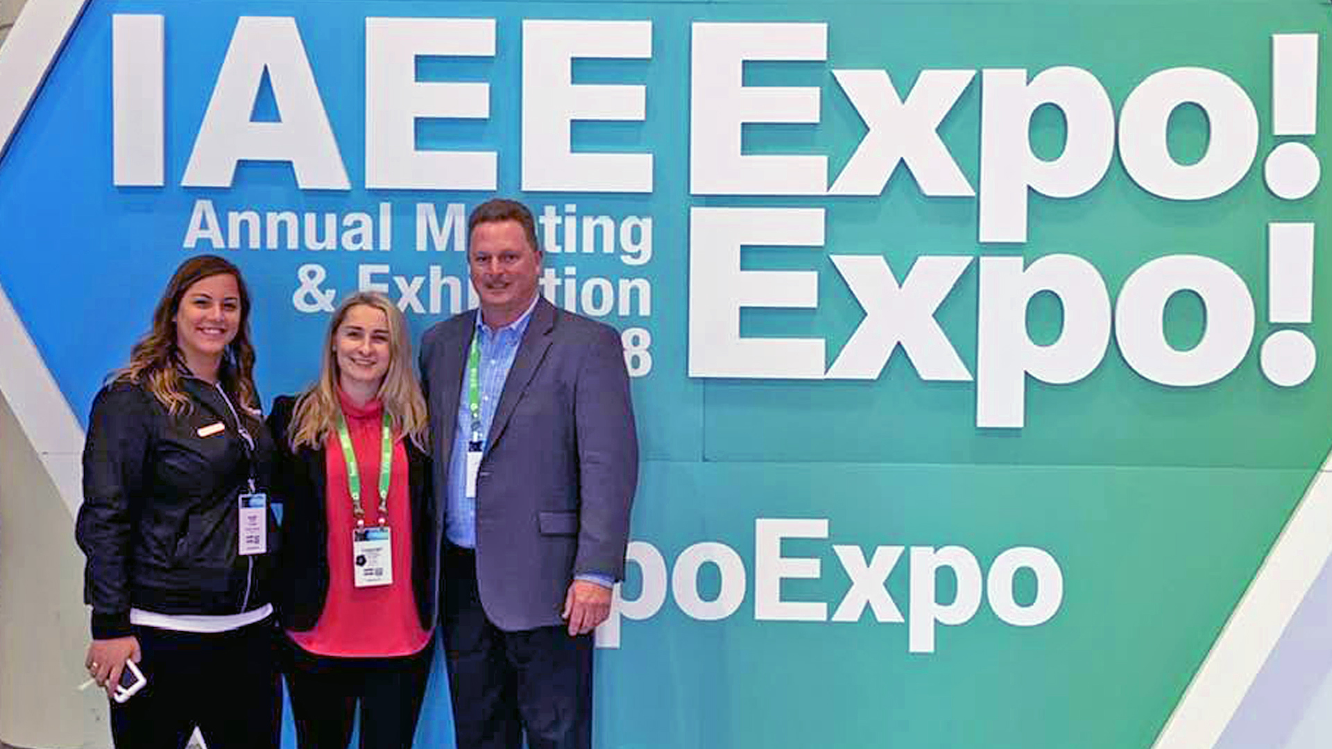 Blog_Hosp_Expo_Expo_Fraser_Webb_Daniels_III_1920x1080-min