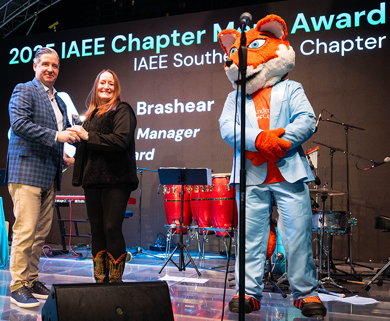 IAEE Awards Committee Immediate Past Chairperson Bob O’Connell presents Tara Brashear with the IAEE Chapter Merit Award at the ceremony held during Expo! Expo! IAEE’s Annual Meeting & Exhibition 2025 in Houston, TX.